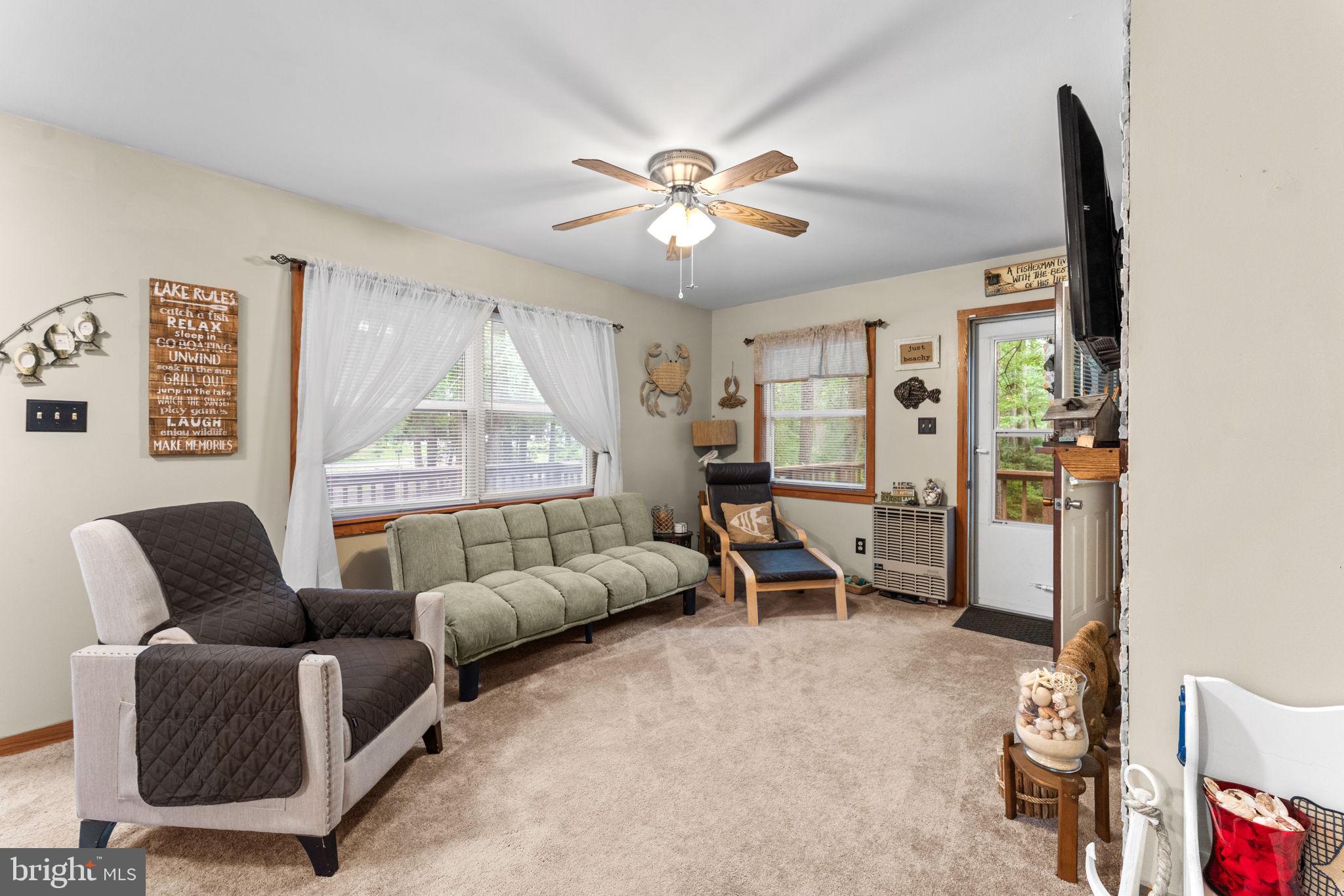 BAY QUARTER SHORES - Residential