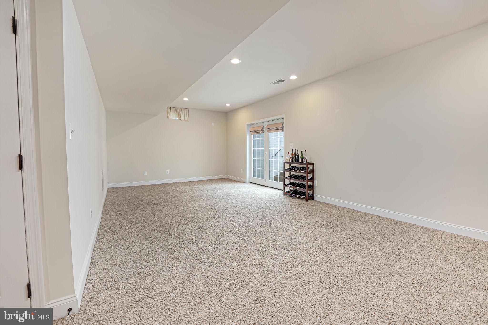 DOMINION VALLEY COUNTRY CLUB - Residential