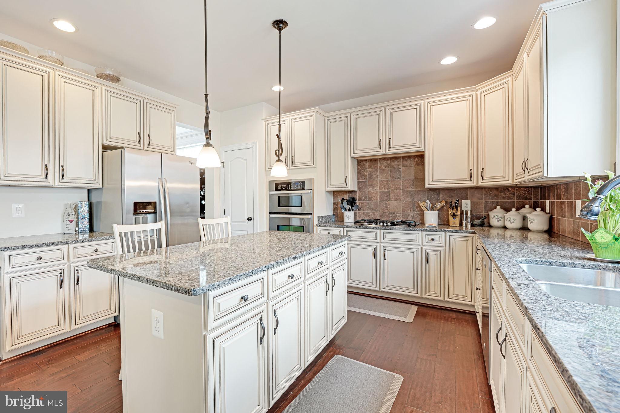 DOMINION VALLEY COUNTRY CLUB - Residential