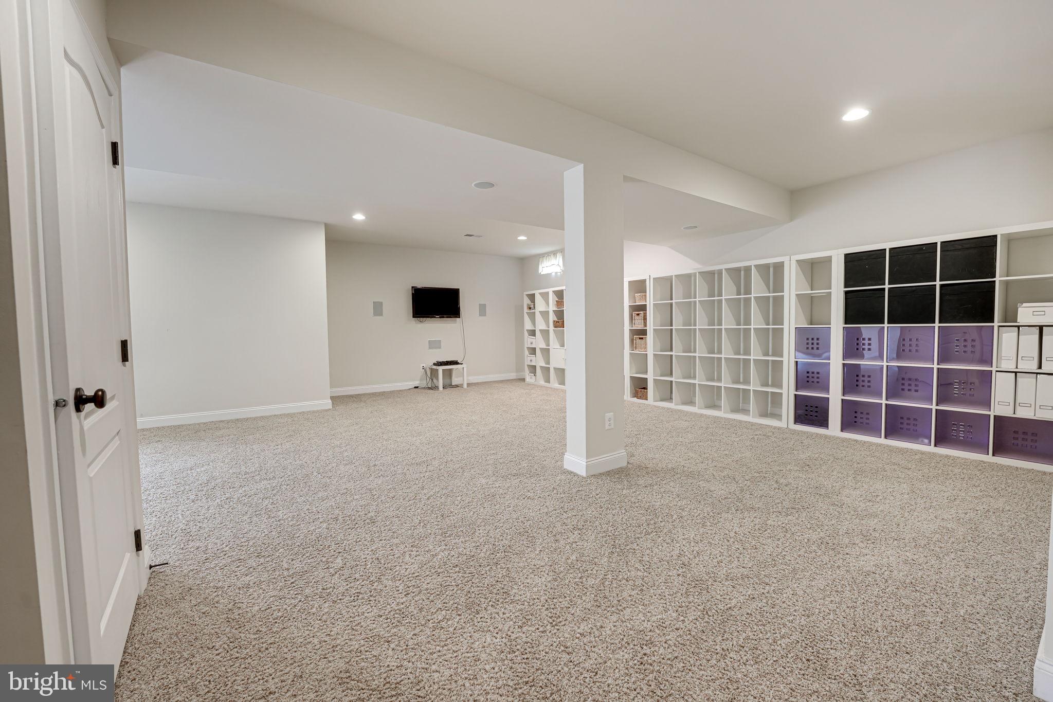 DOMINION VALLEY COUNTRY CLUB - Residential