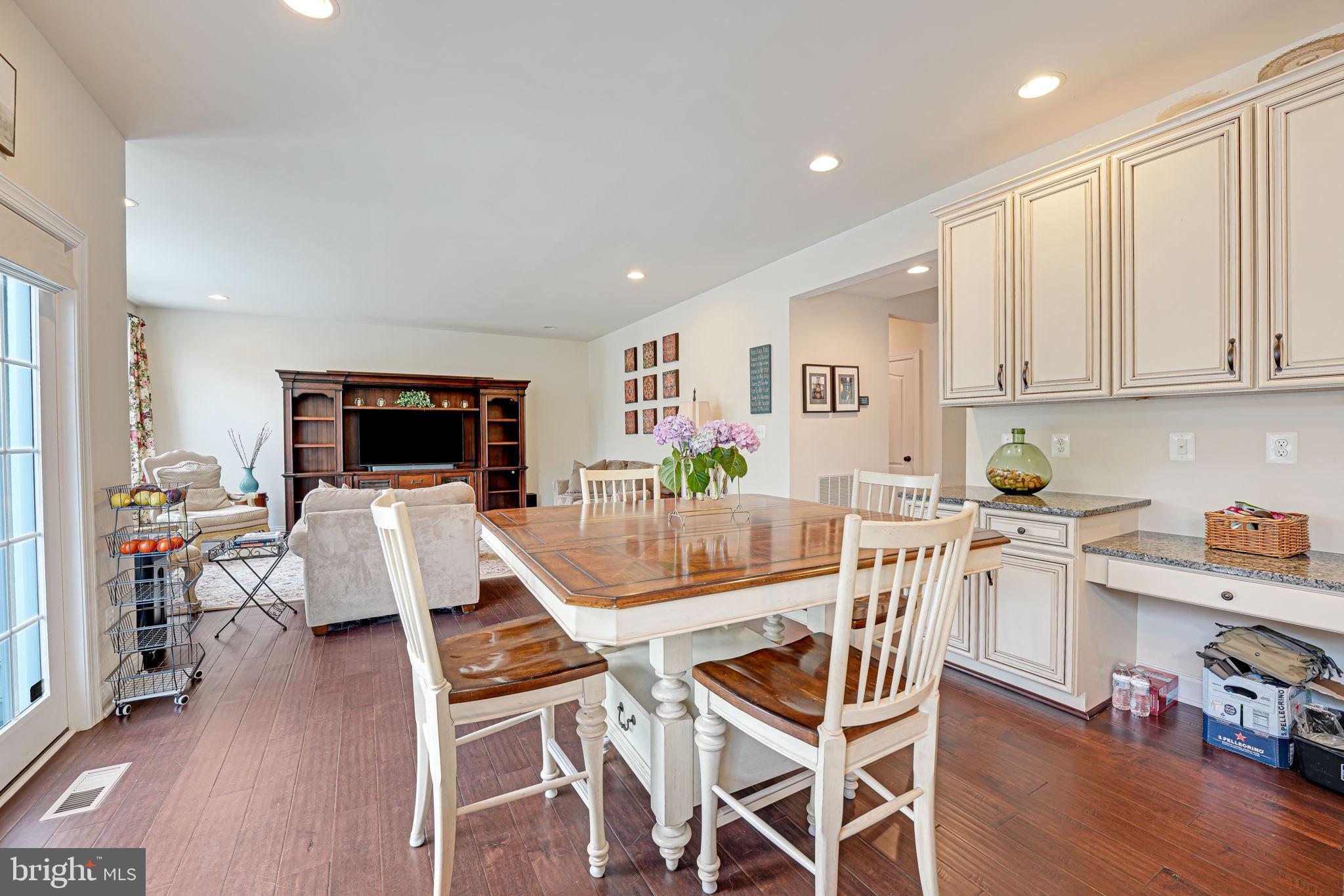 DOMINION VALLEY COUNTRY CLUB - Residential