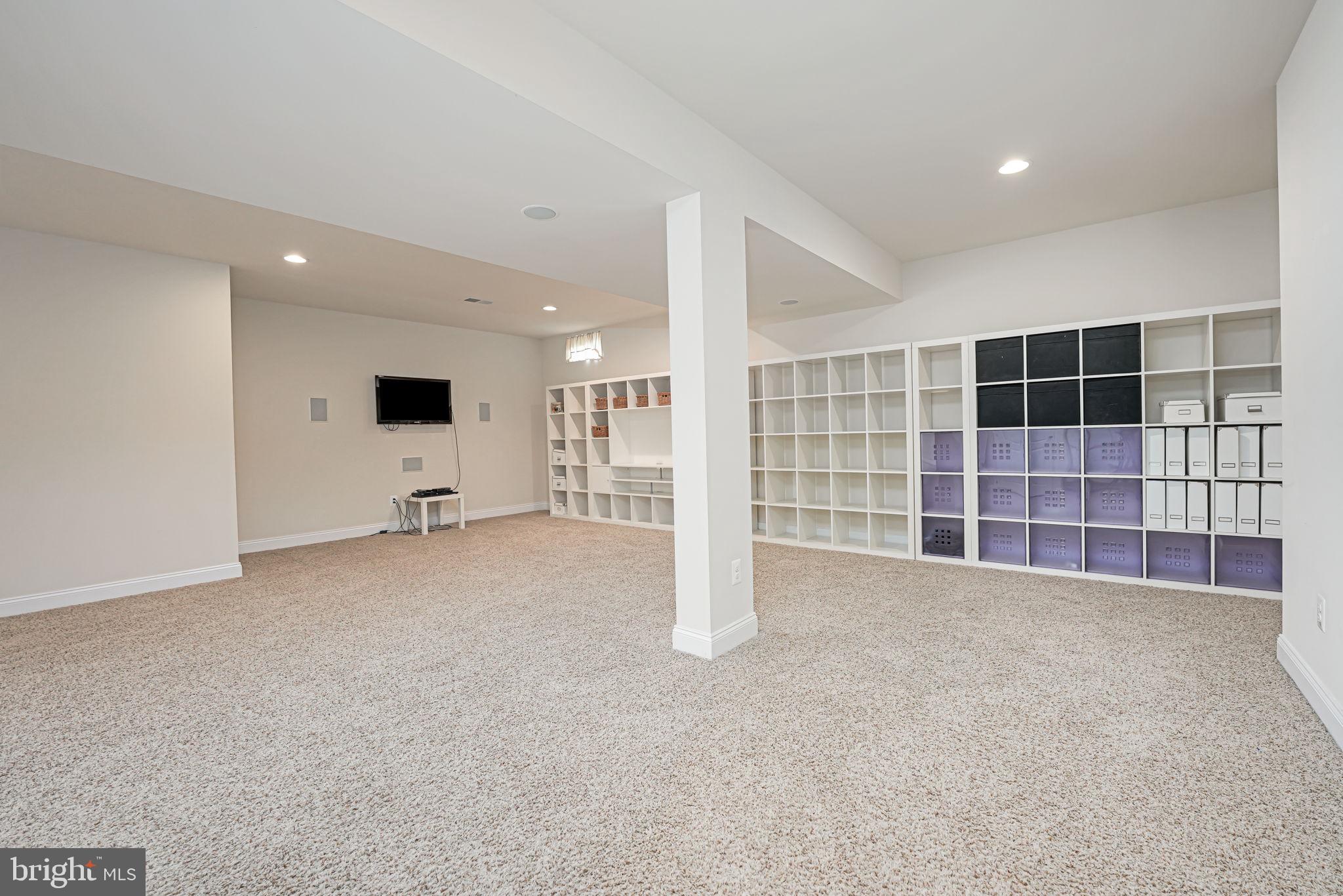 DOMINION VALLEY COUNTRY CLUB - Residential