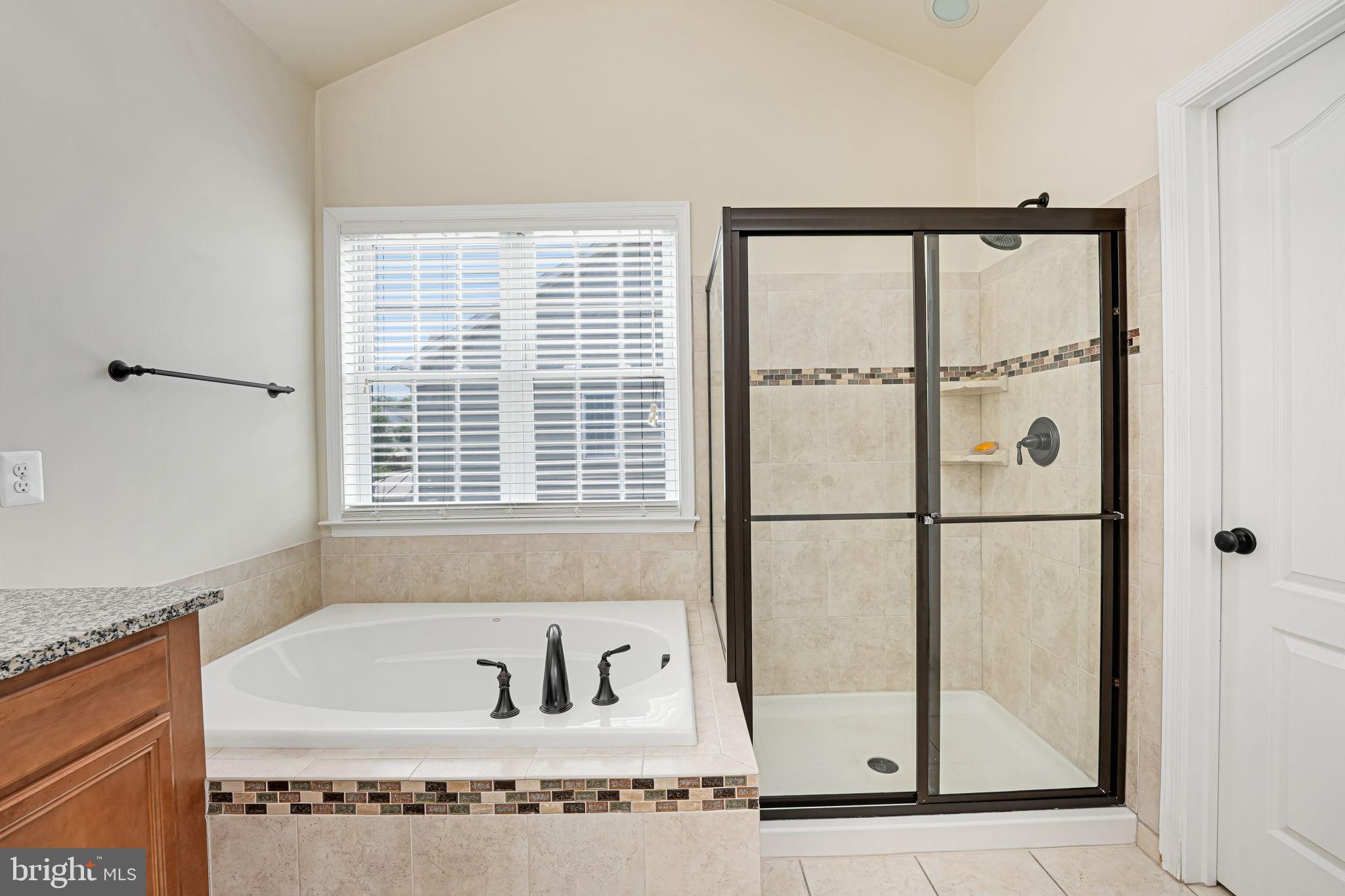 DOMINION VALLEY COUNTRY CLUB - Residential