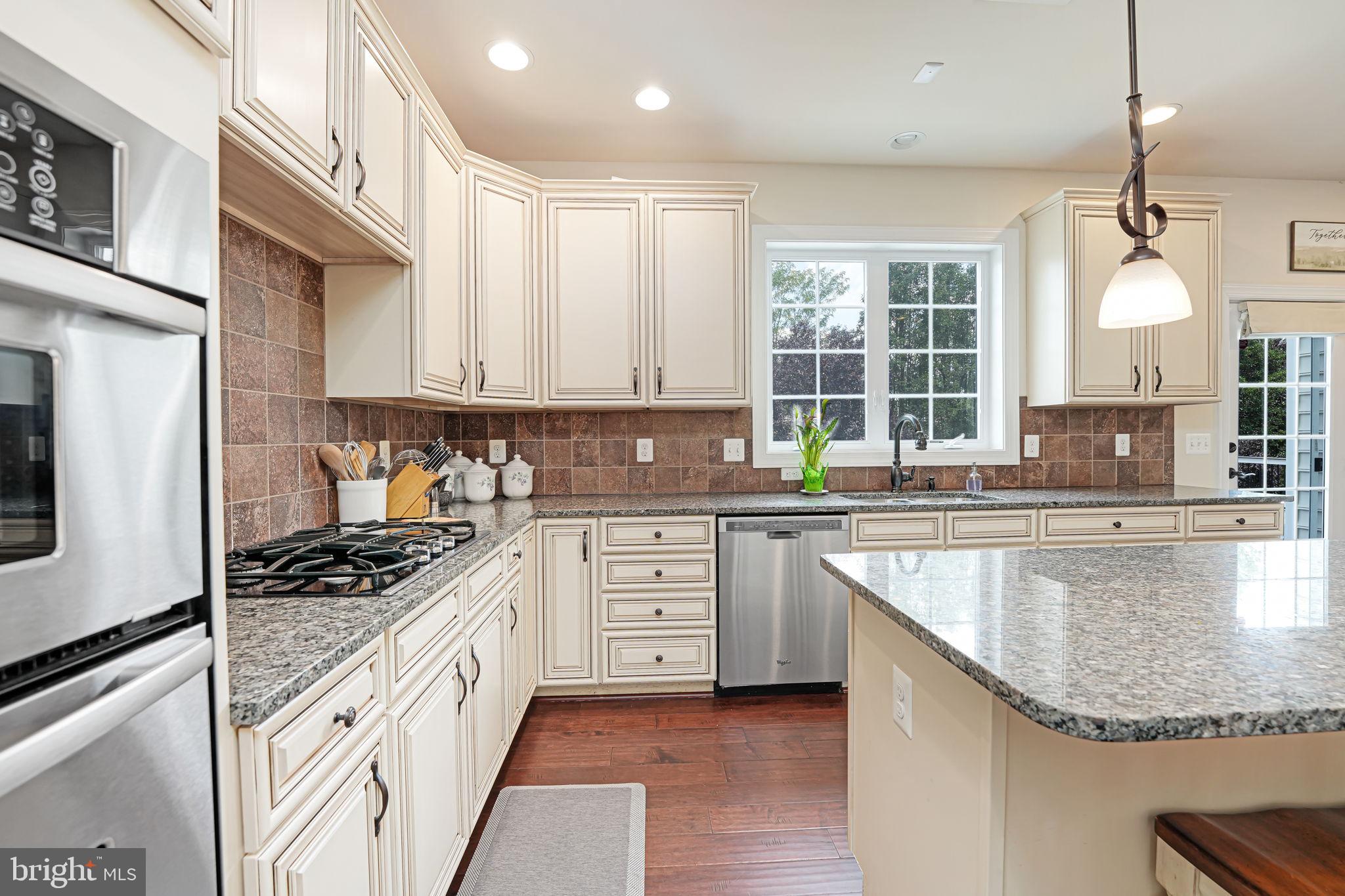 DOMINION VALLEY COUNTRY CLUB - Residential