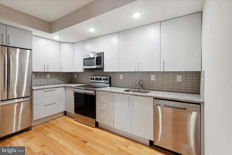 Condo For Rent - 1819-21 Ginnodo Street #C<br/> PHILADELPHIA, PA 19130