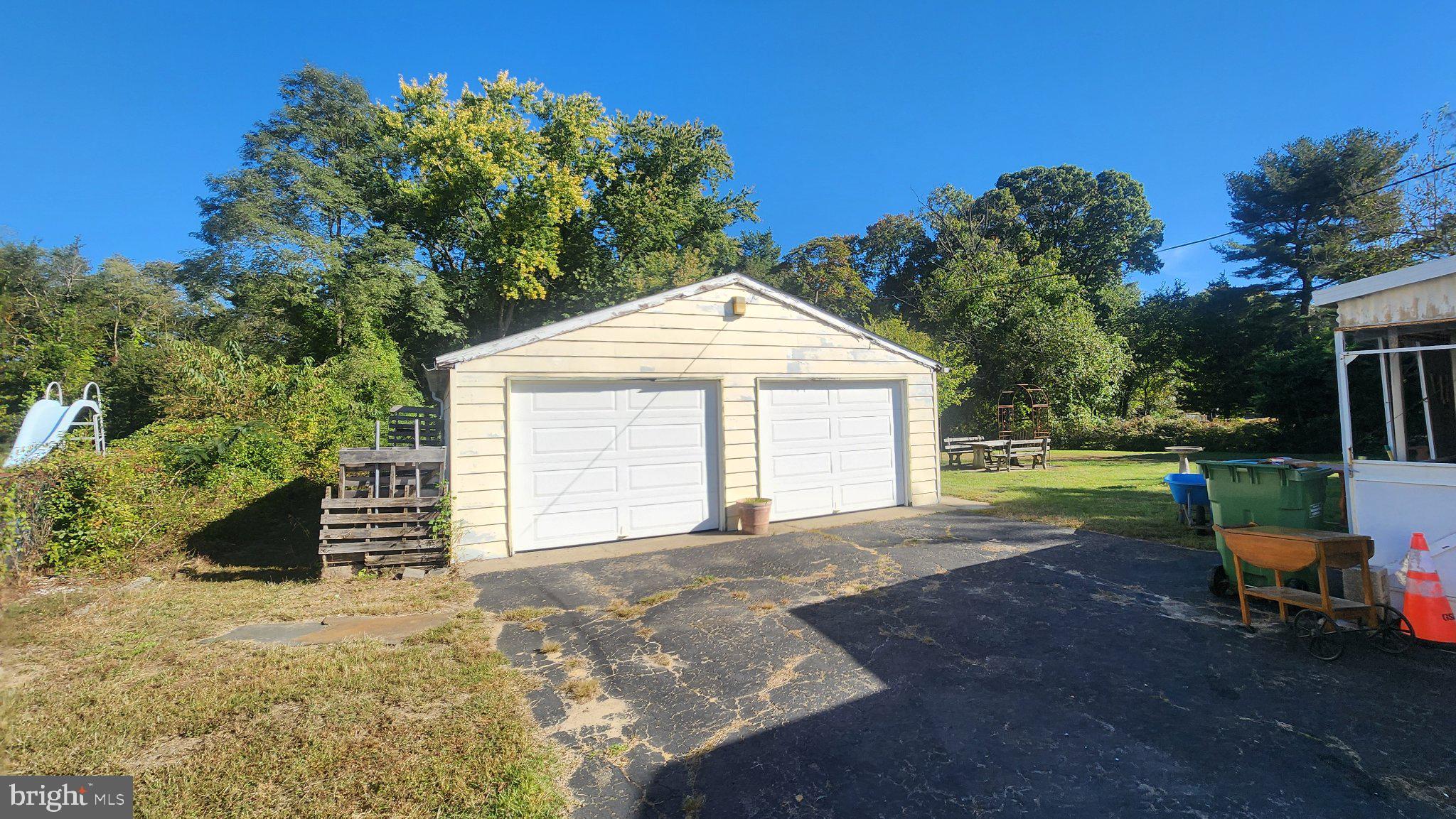 335 CHAPEL HEIGHTS ROAD