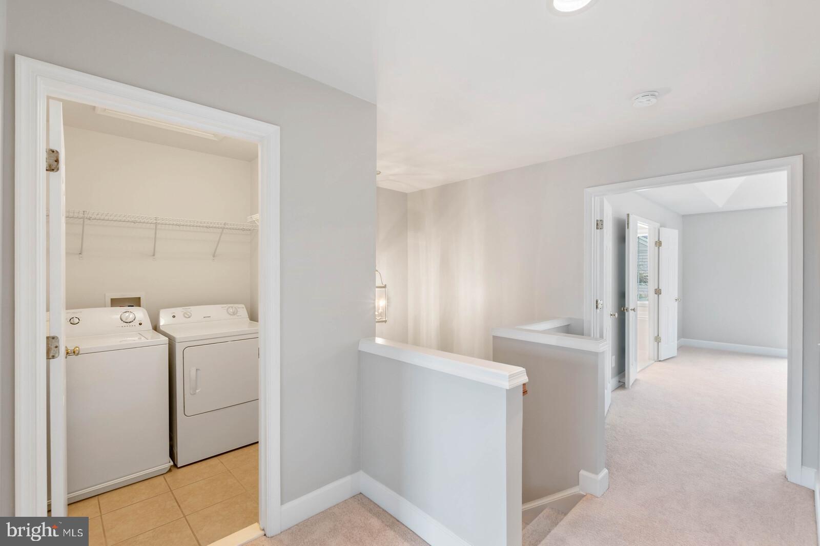 LAUREL RIDGE CROSSING - Residential