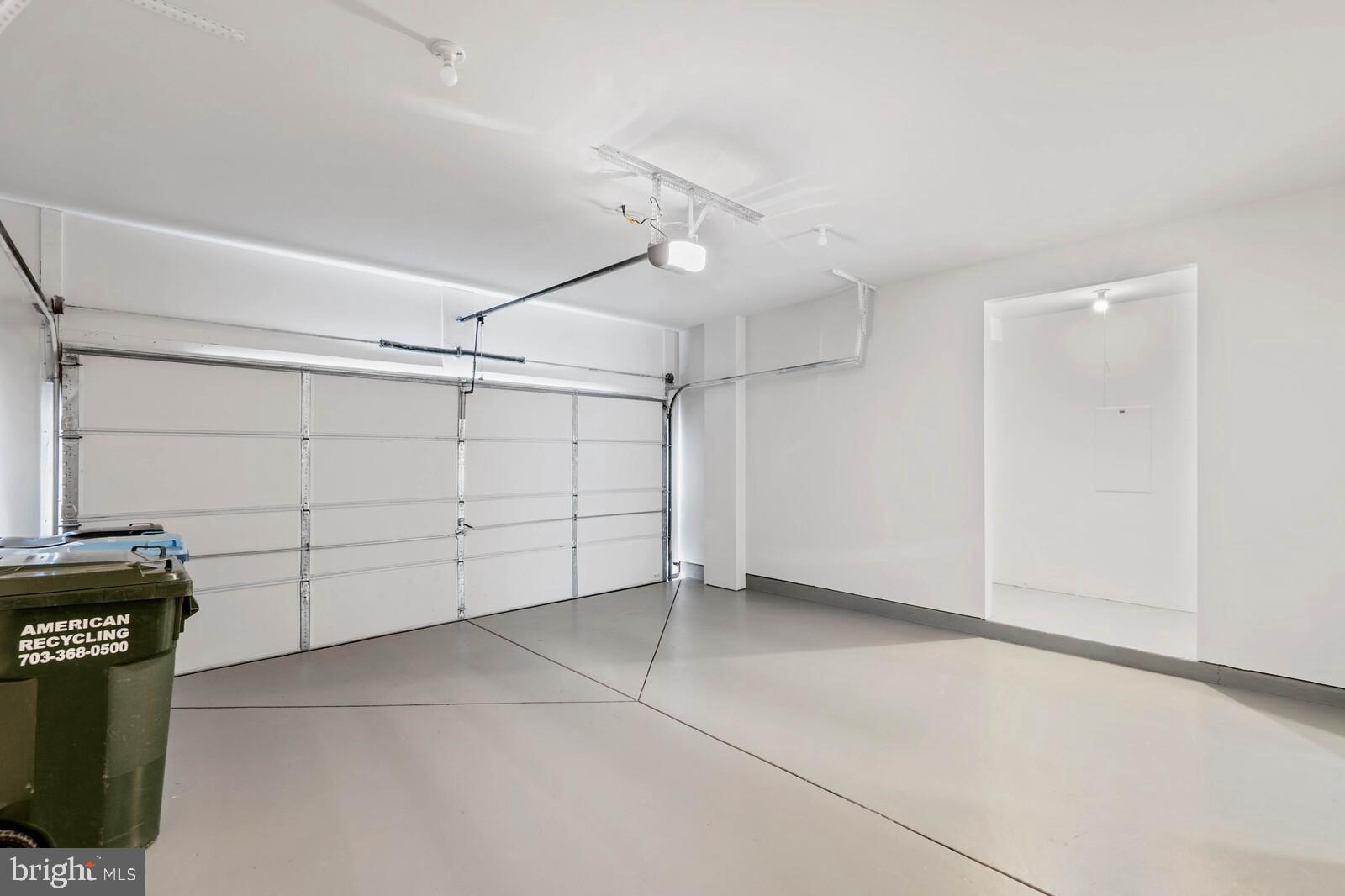 LAUREL RIDGE CROSSING - Residential