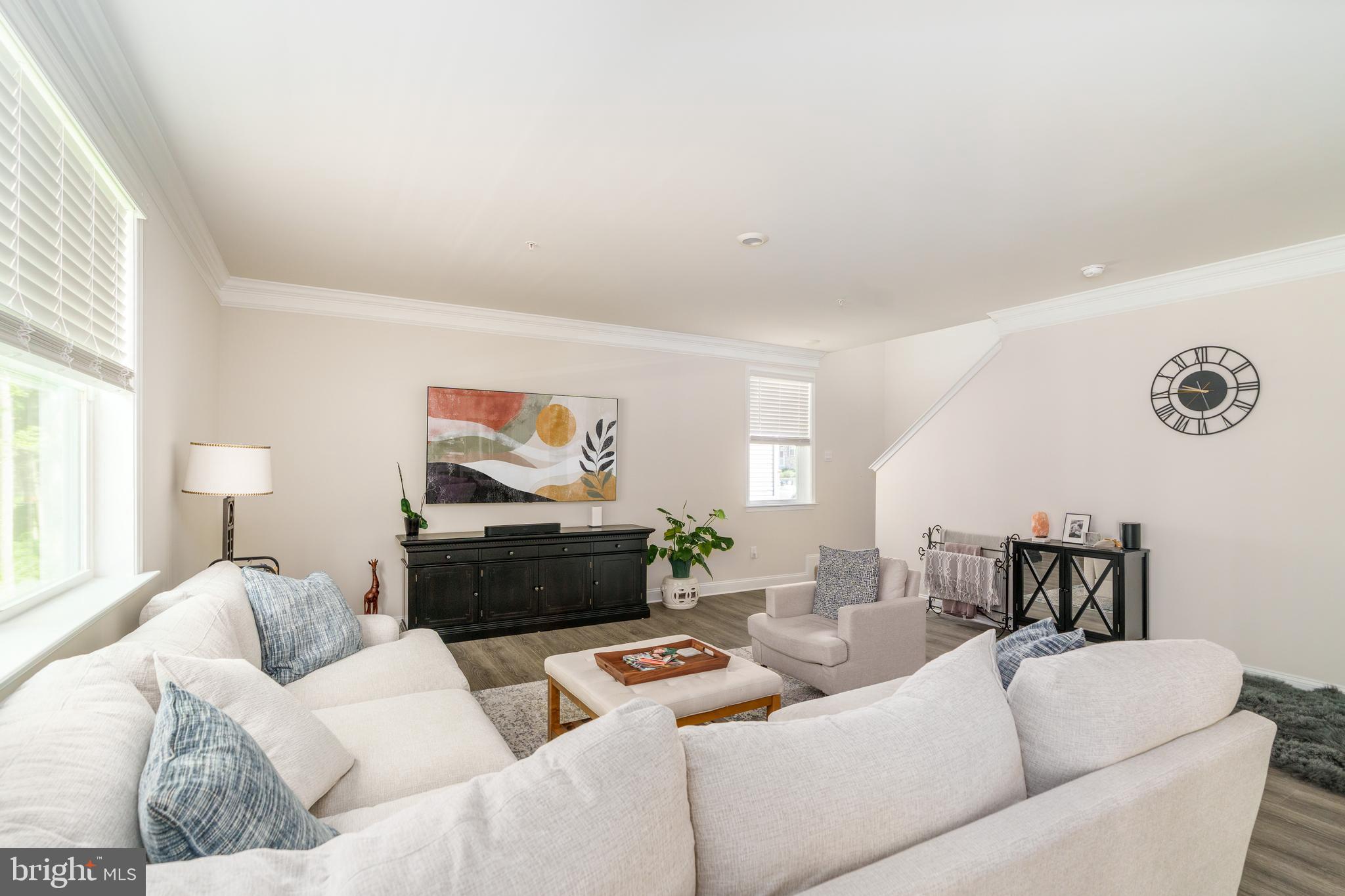 31 BUTTERCUP CIRCLE
