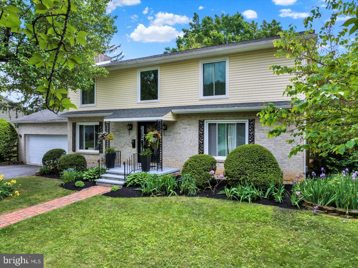 89 WELLINGTON BOULEVARD