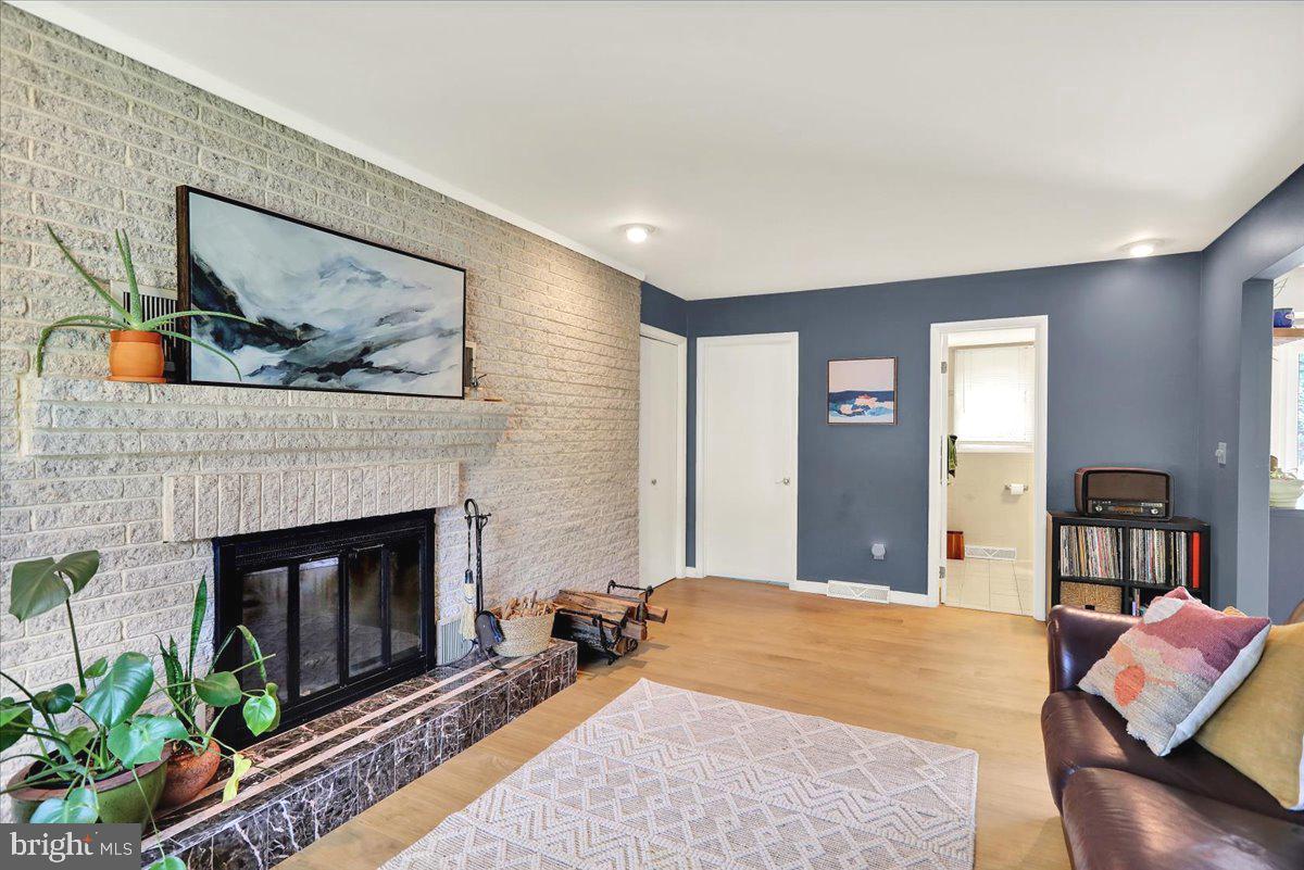 WELLINGTON DOWNES - Residential