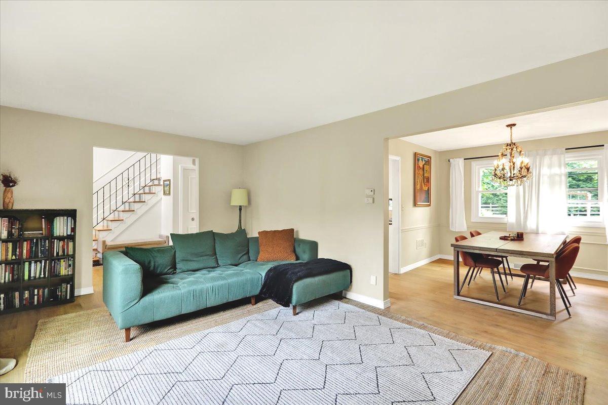 WELLINGTON DOWNES - Residential