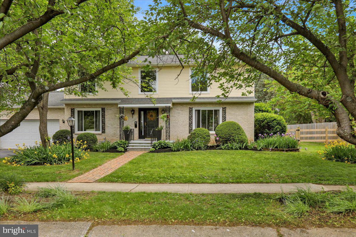 89 WELLINGTON BOULEVARD