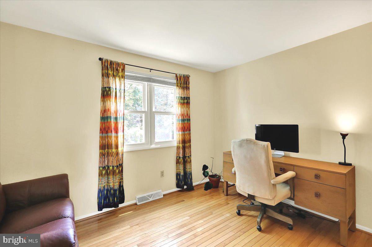 WELLINGTON DOWNES - Residential