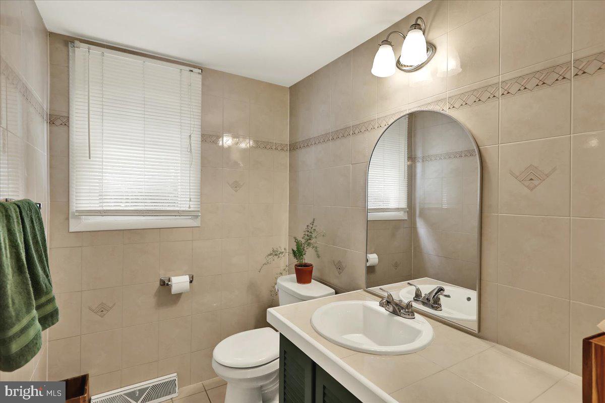 WELLINGTON DOWNES - Residential