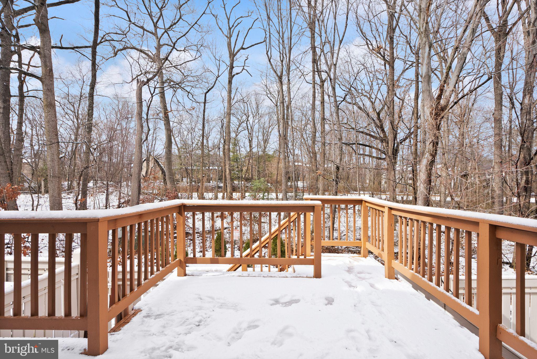 HUNTERS SQUARE - Residential