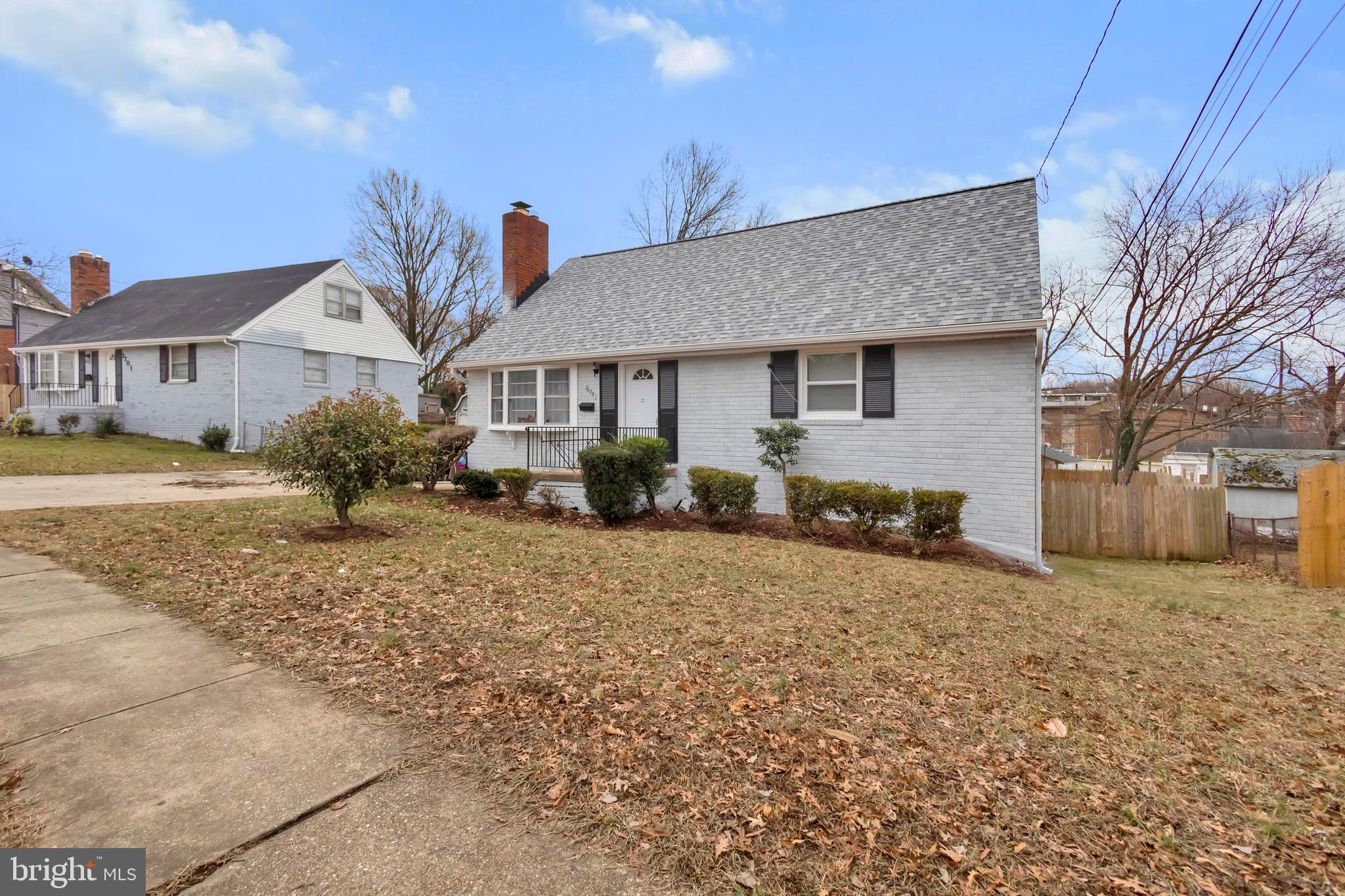 GREENBRIER KNOLLS - Residential