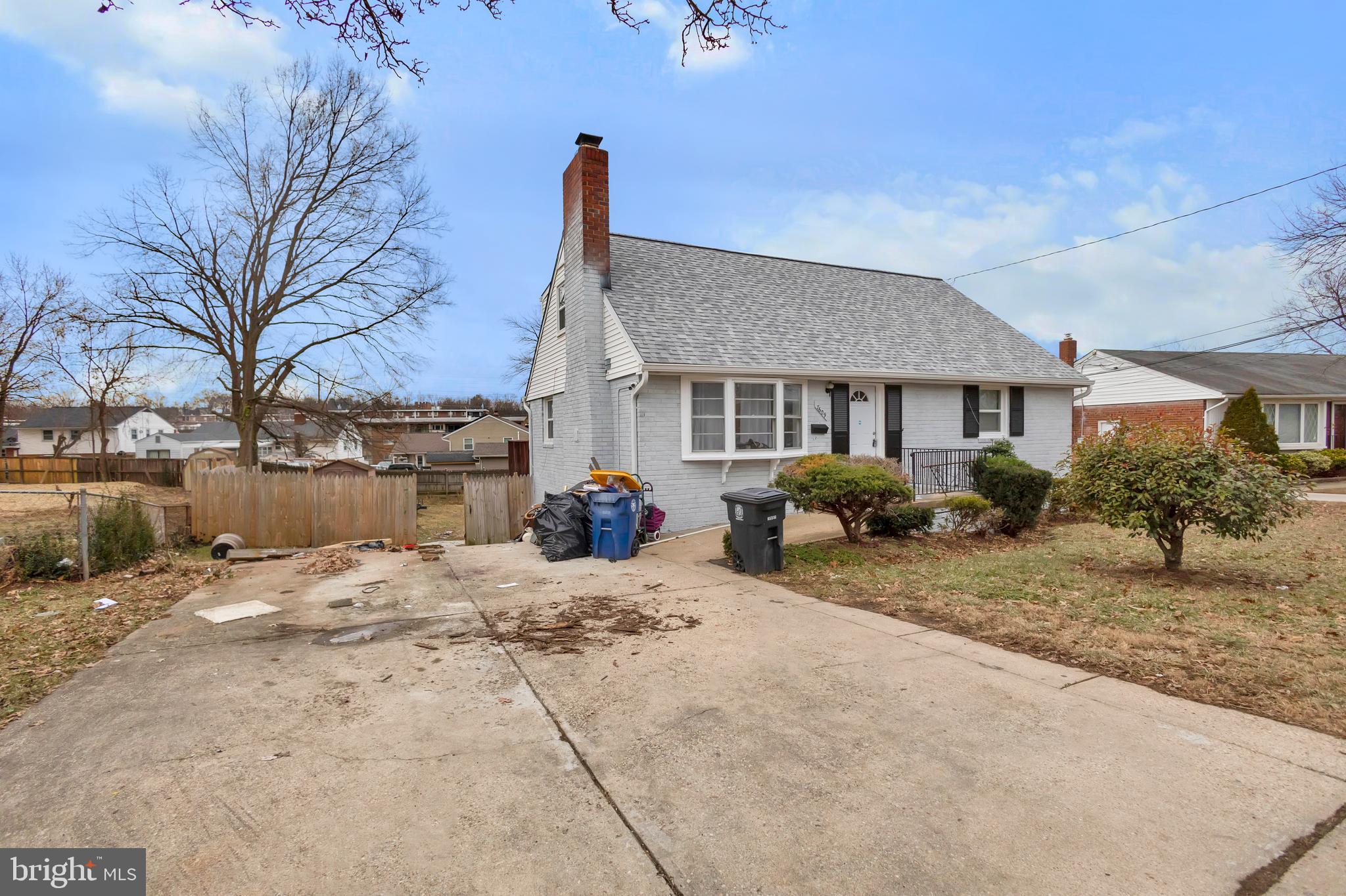 GREENBRIER KNOLLS - Residential