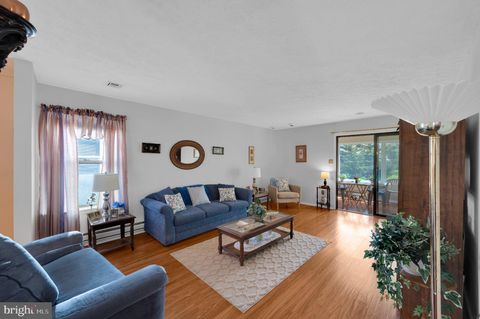 Tiny photo for 313 Concord Court, LITTLE EGG HARBOR TWP, NJ 08087 (MLS # NJOC2041760)