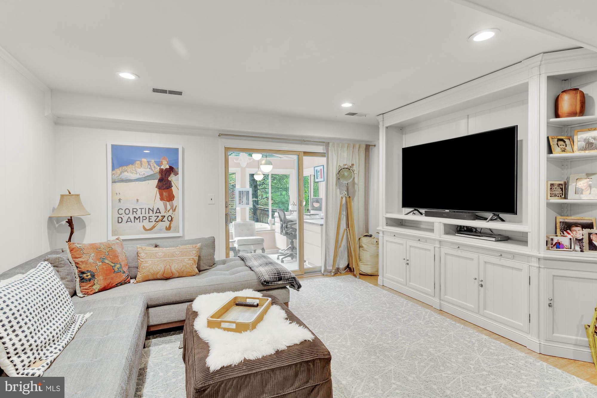 PROVIDENCE - Residential