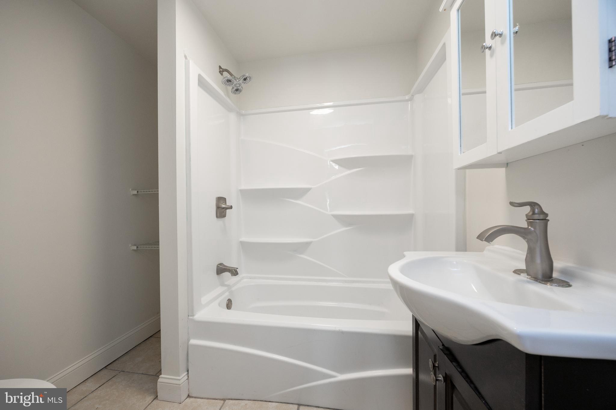 VALLEY VIEW - Residential