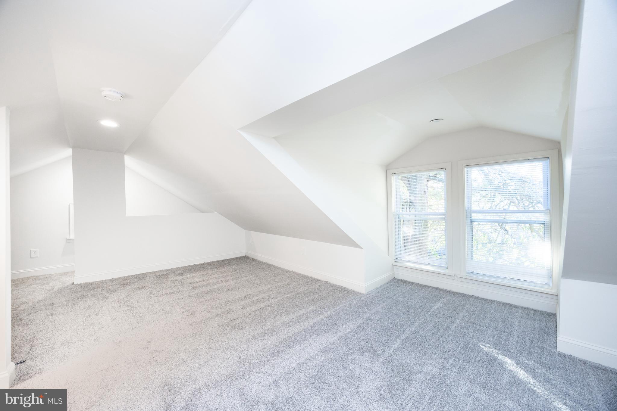 VALLEY VIEW - Residential