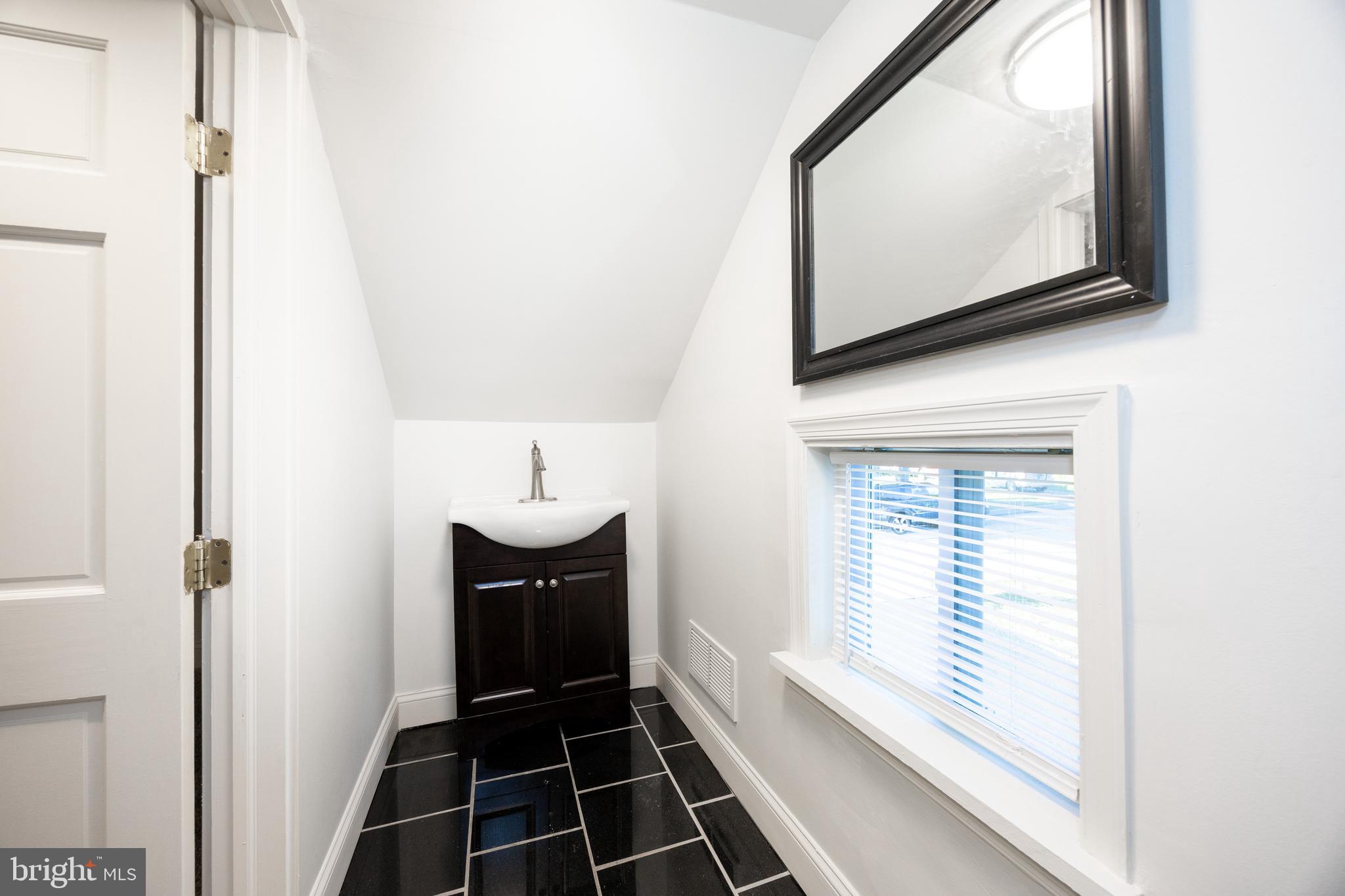 VALLEY VIEW - Residential