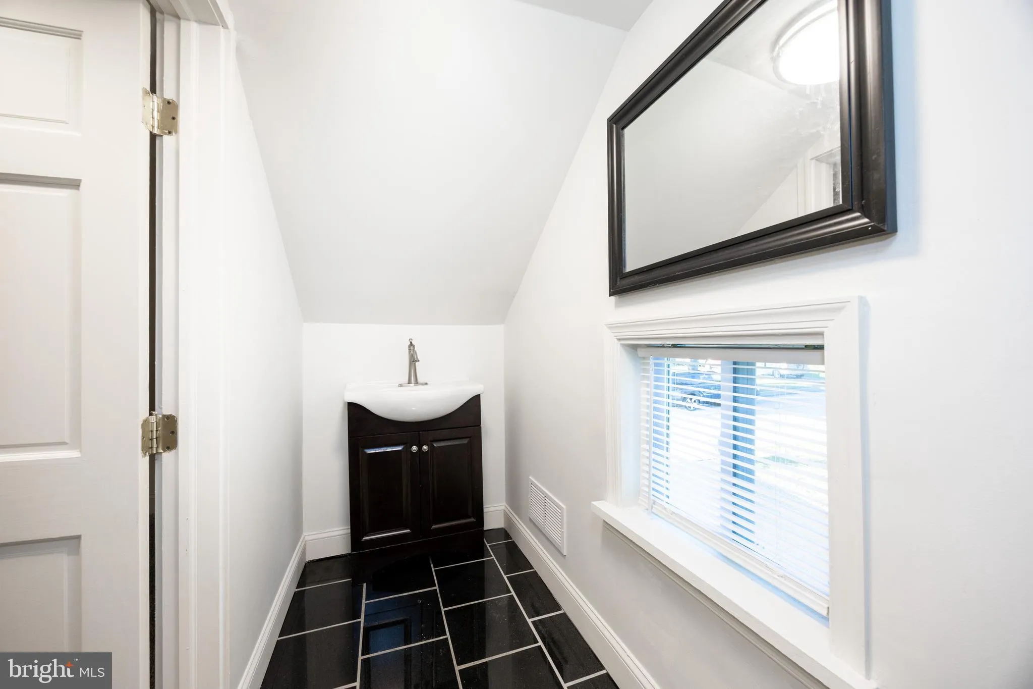 Phoenixville, Pennsylvania 19460, United States, 3 Bedrooms Bedrooms, ,3 BathroomsBathrooms,Residential,Coming Soon,229755