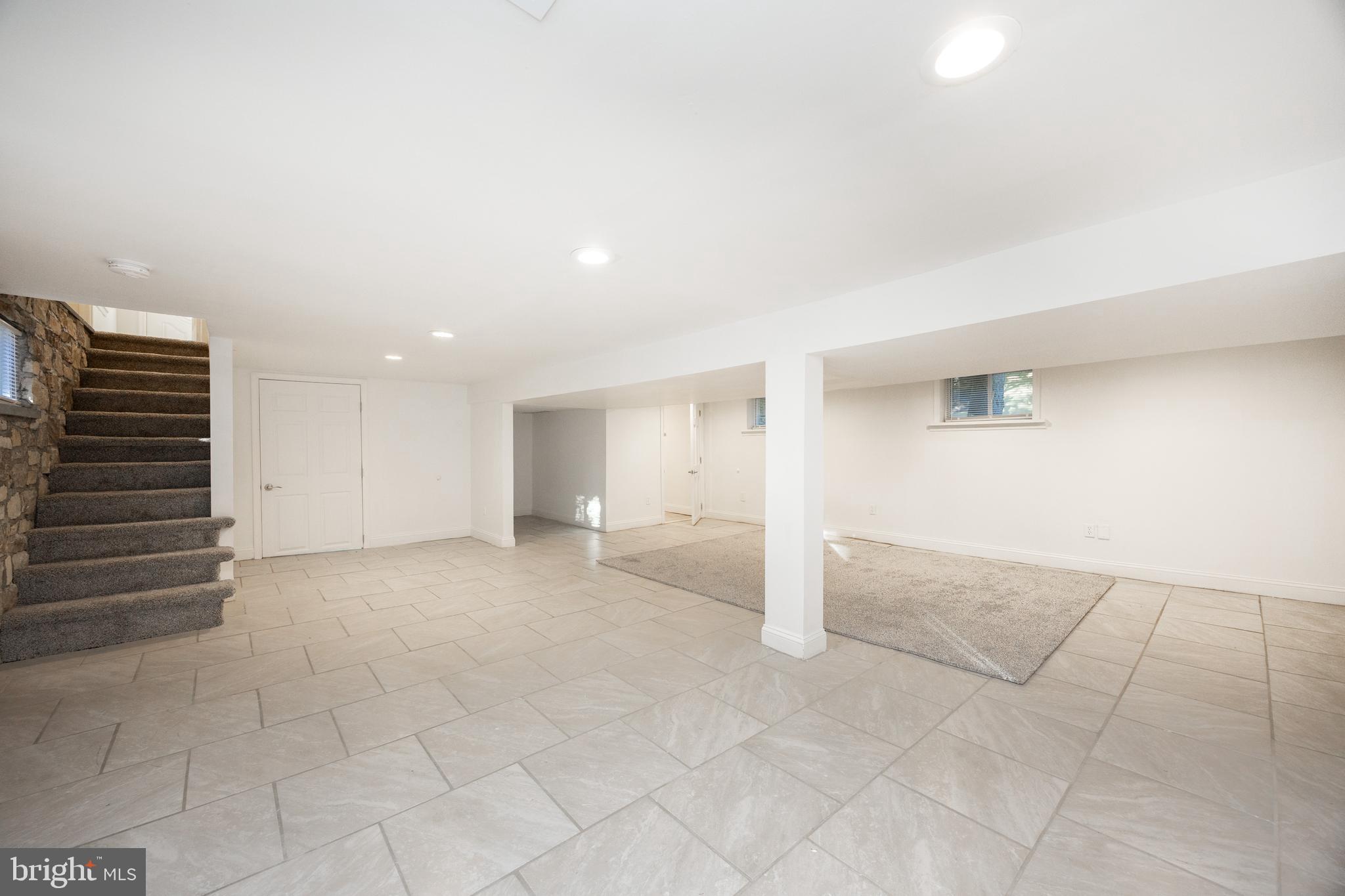 VALLEY VIEW - Residential