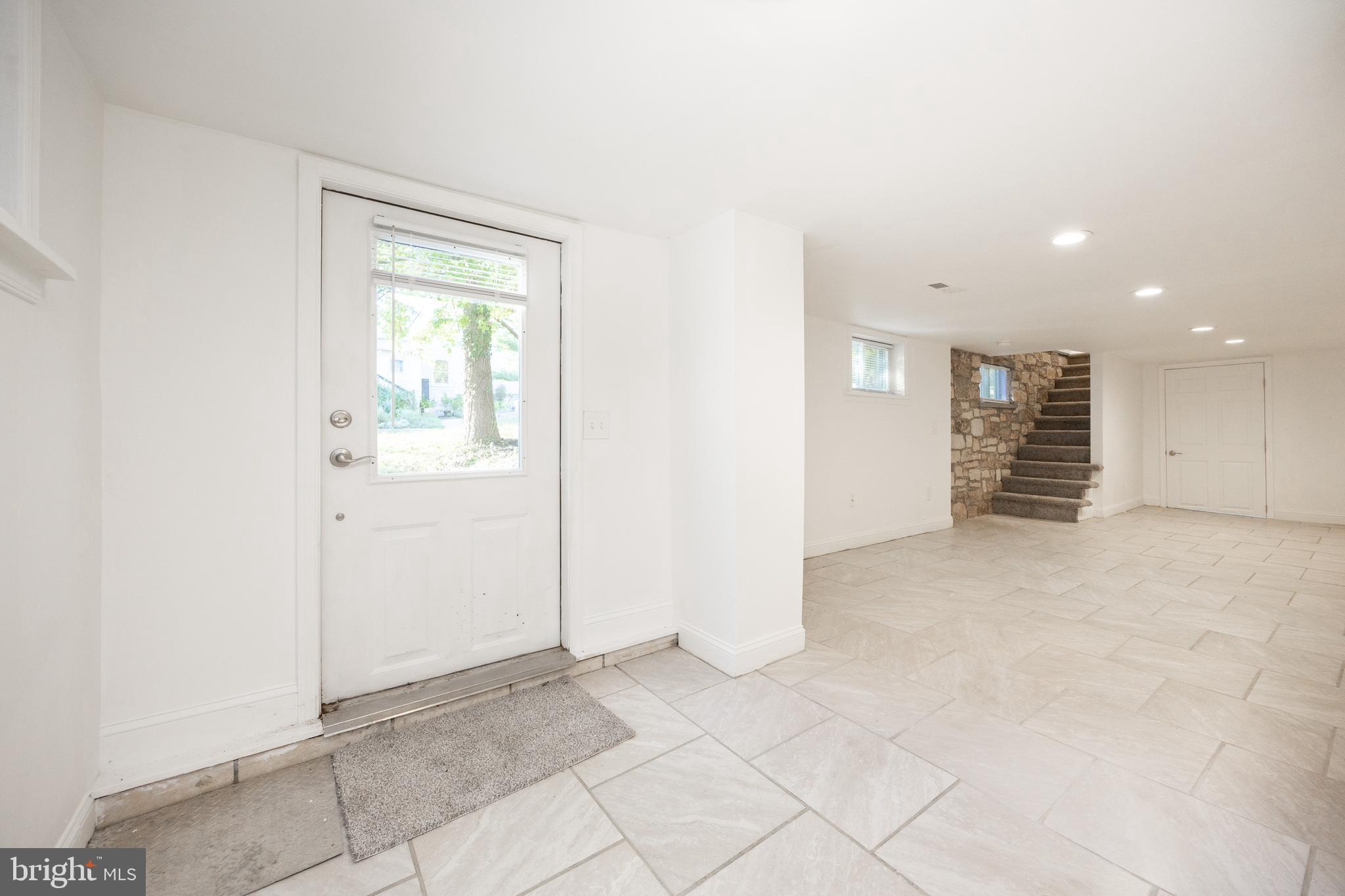 VALLEY VIEW - Residential