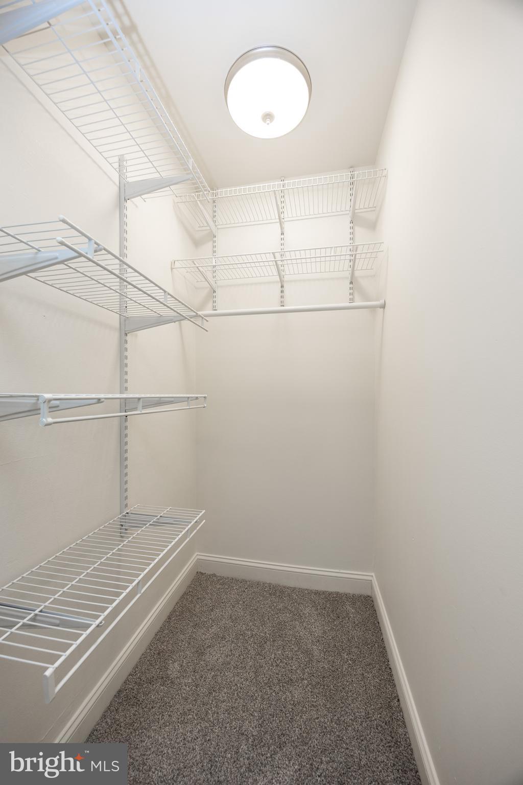 VALLEY VIEW - Residential