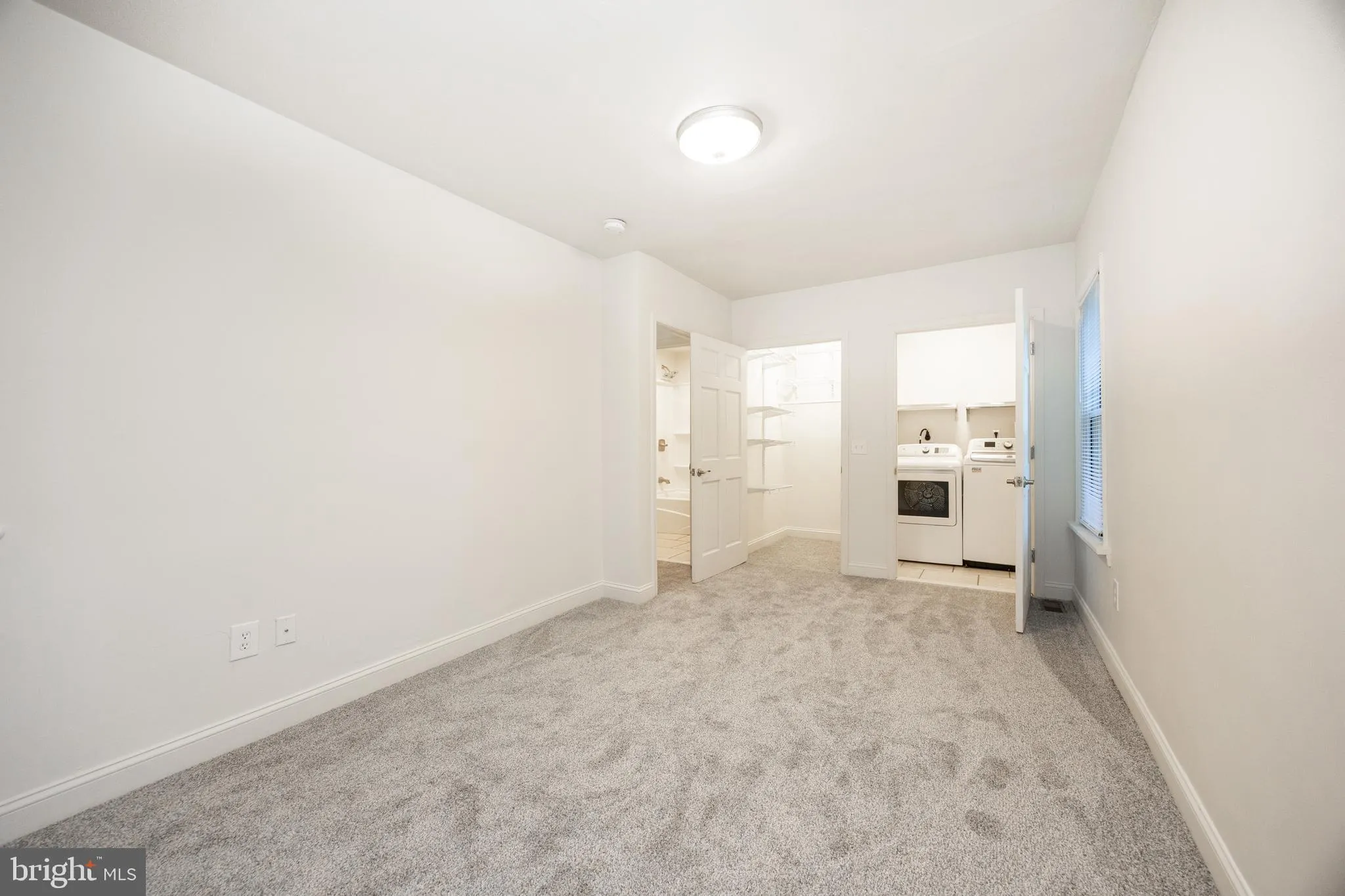 Phoenixville, Pennsylvania 19460, United States, 3 Bedrooms Bedrooms, ,3 BathroomsBathrooms,Residential,Coming Soon,229755