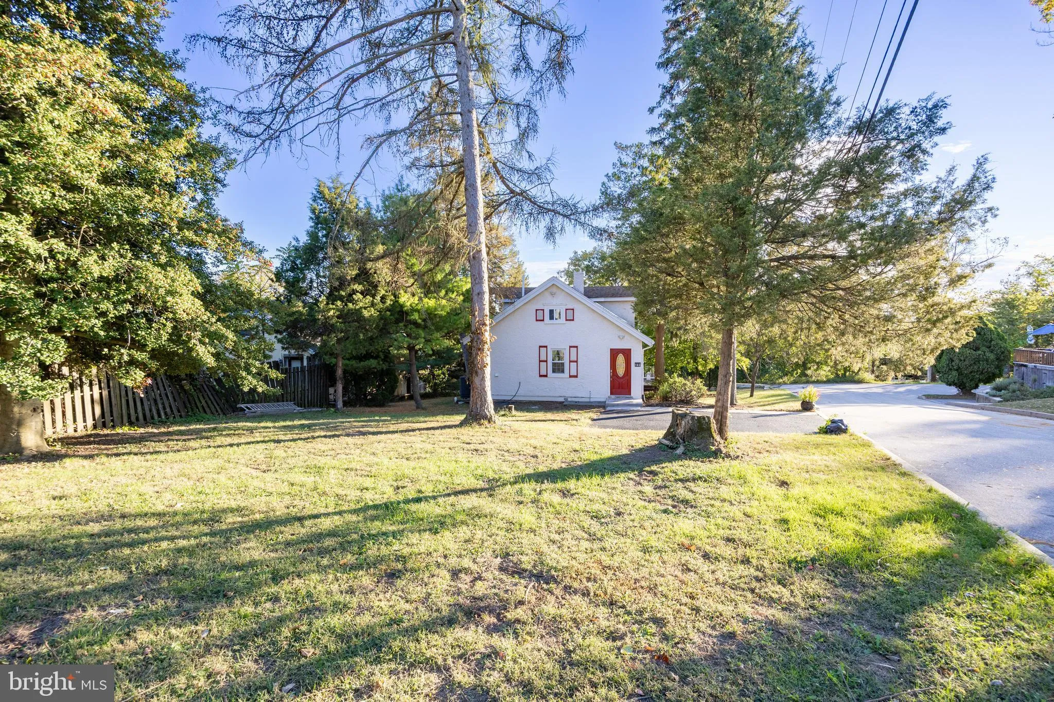 Phoenixville, Pennsylvania 19460, United States, 3 Bedrooms Bedrooms, ,3 BathroomsBathrooms,Residential,Coming Soon,229755