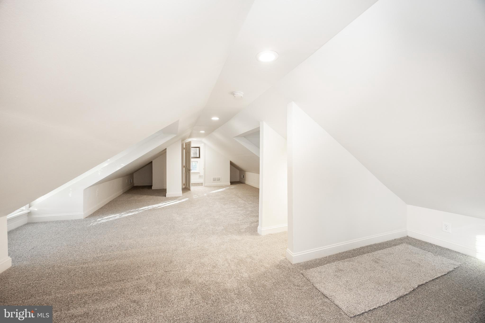 VALLEY VIEW - Residential