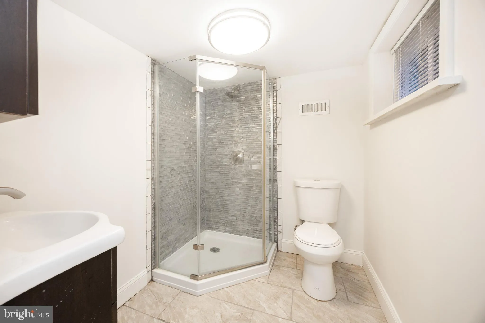 Phoenixville, Pennsylvania 19460, United States, 3 Bedrooms Bedrooms, ,3 BathroomsBathrooms,Residential,Coming Soon,229755