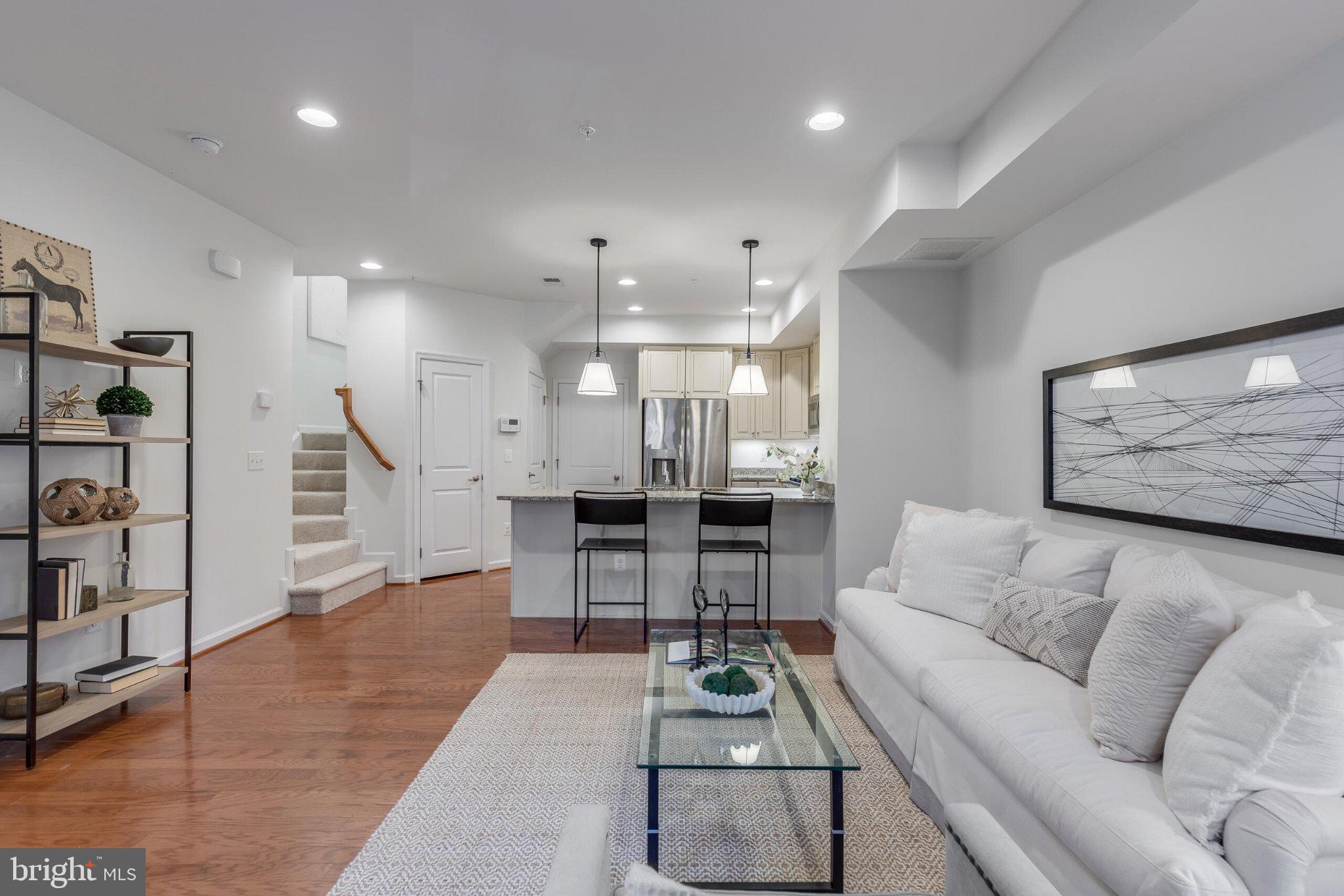 473 KORNBLAU TERRACE SE