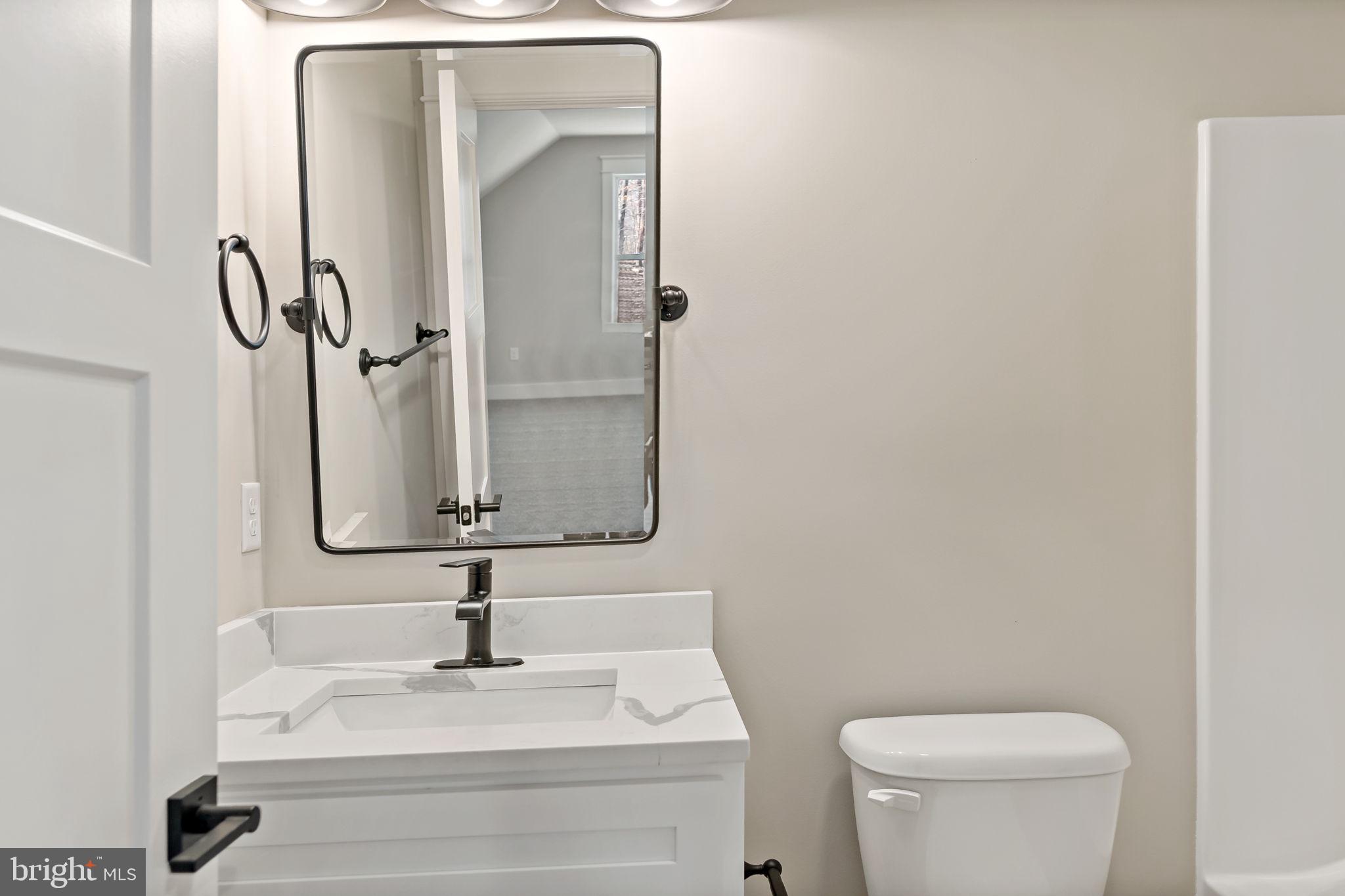 HALLMARK GLEN - Residential