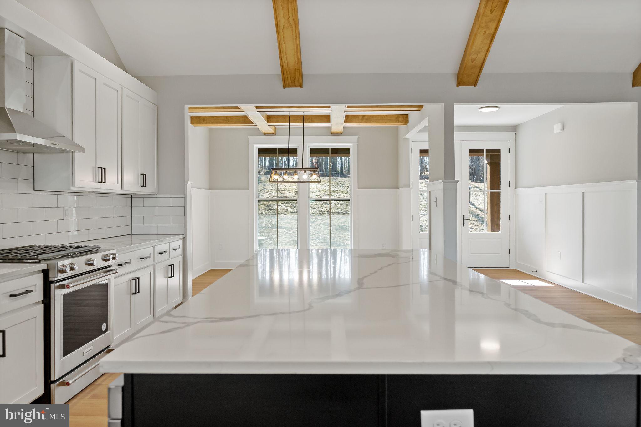 HALLMARK GLEN - Residential