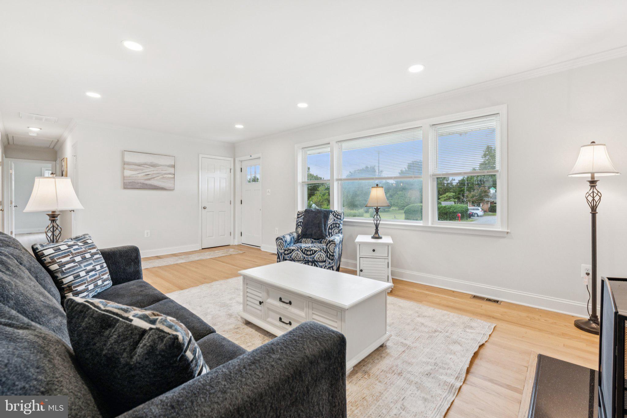 MAYDALE - Residential