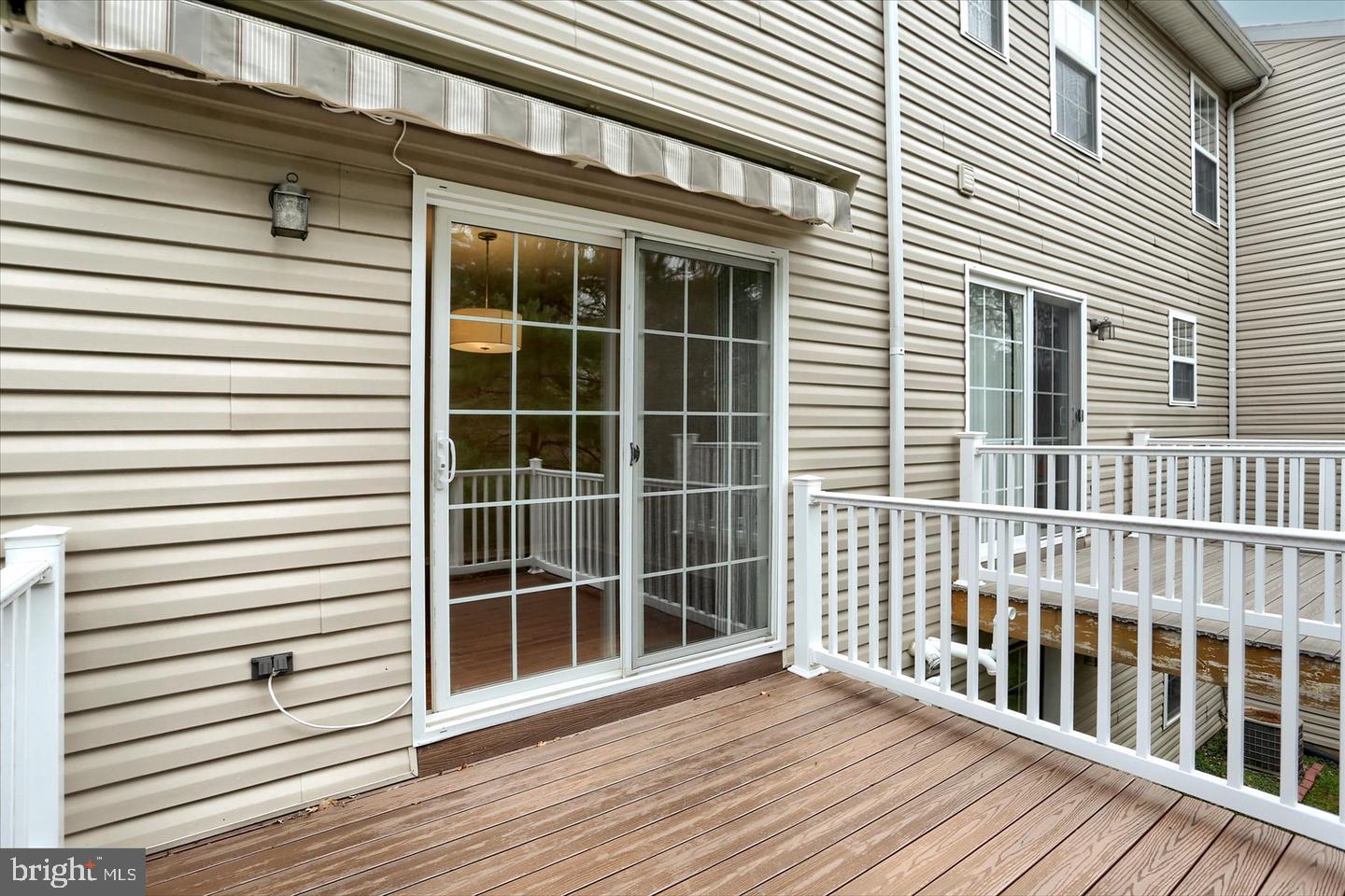 PARKSIDE TOWNHOME CONDOS - Residential