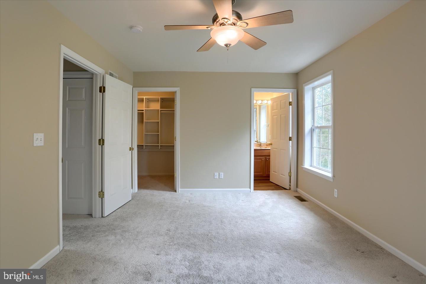 PARKSIDE TOWNHOME CONDOS - Residential