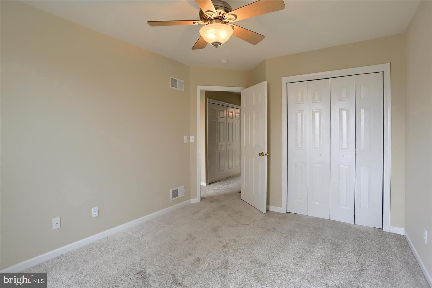 PARKSIDE TOWNHOME CONDOS - Residential