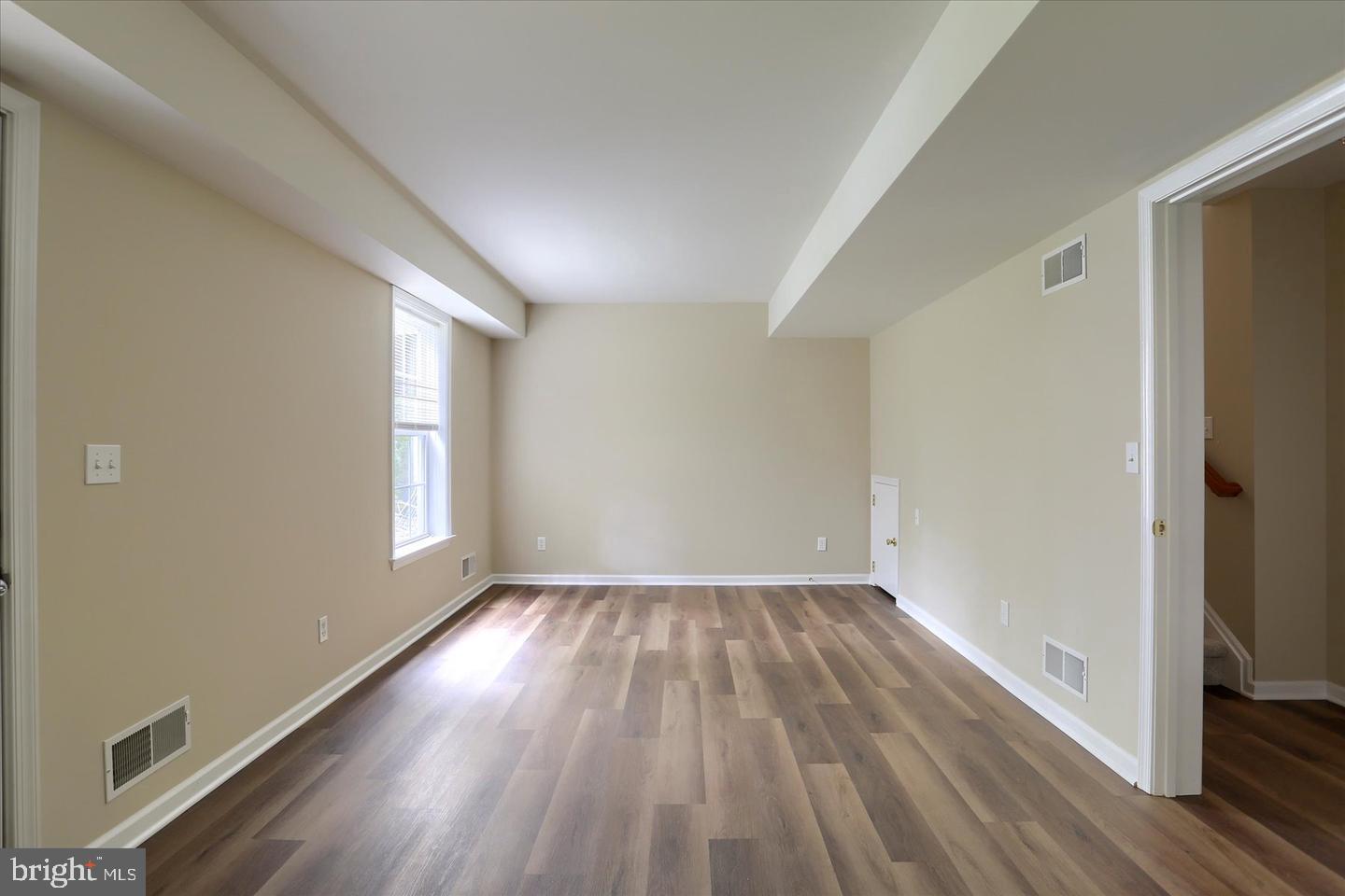 PARKSIDE TOWNHOME CONDOS - Residential