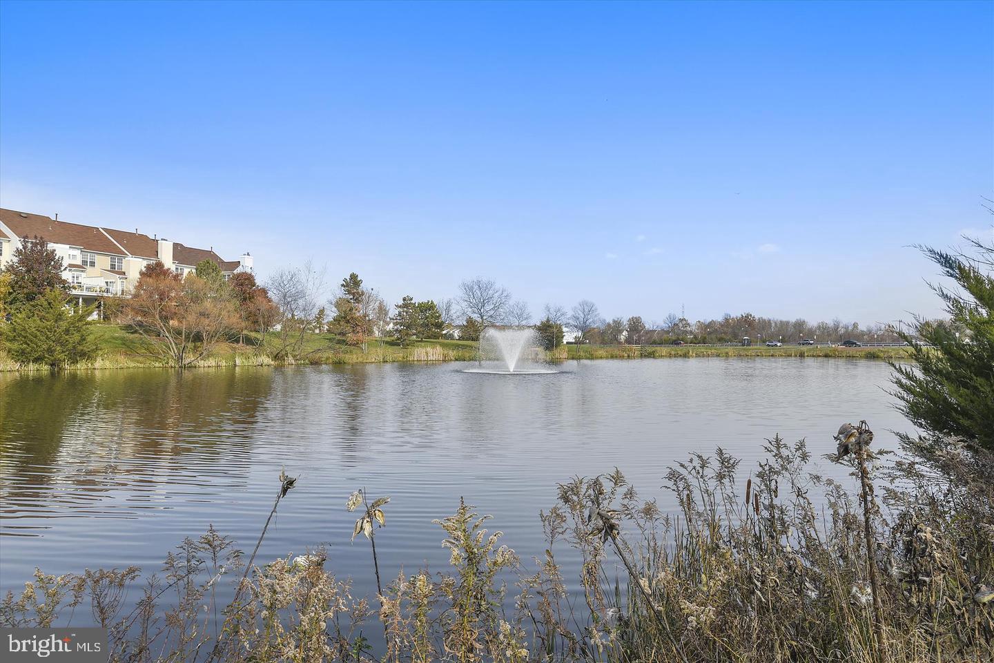 ASHBURN VILLAGE - Residential Lease