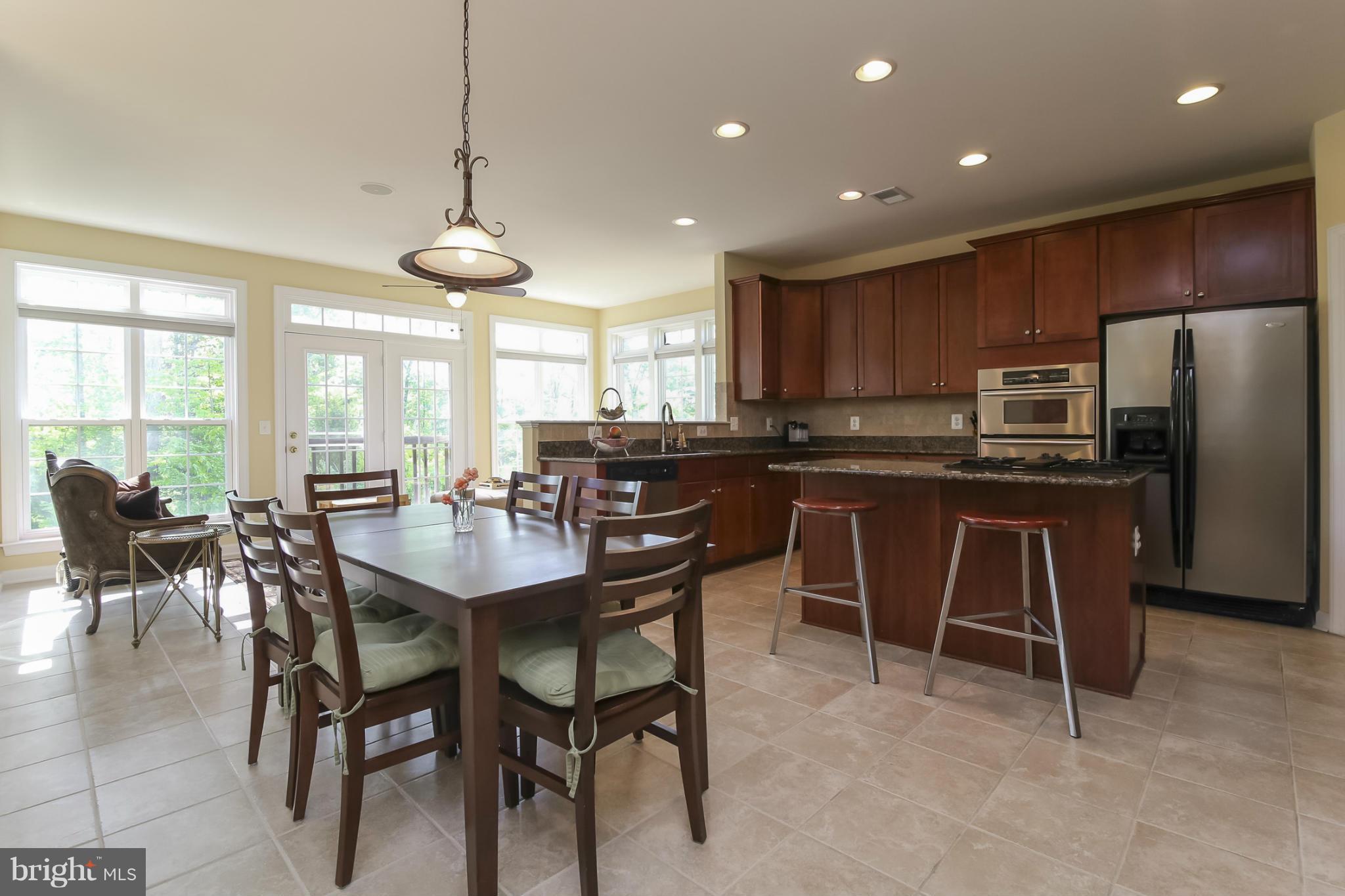 HAMPSTEAD LANDING - Residential