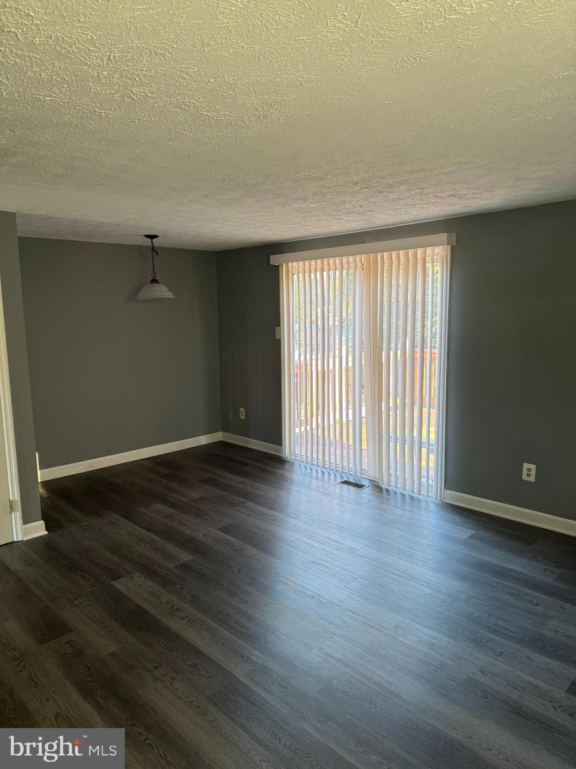 OAK POND PLAT FIVEPHASE - Residential