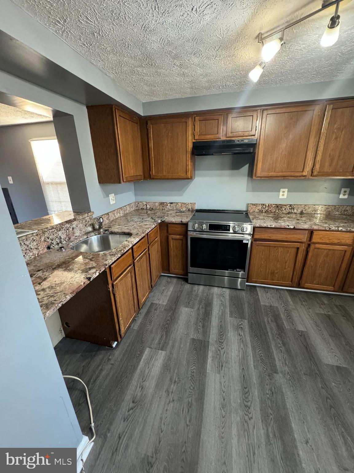 OAK POND PLAT FIVEPHASE - Residential