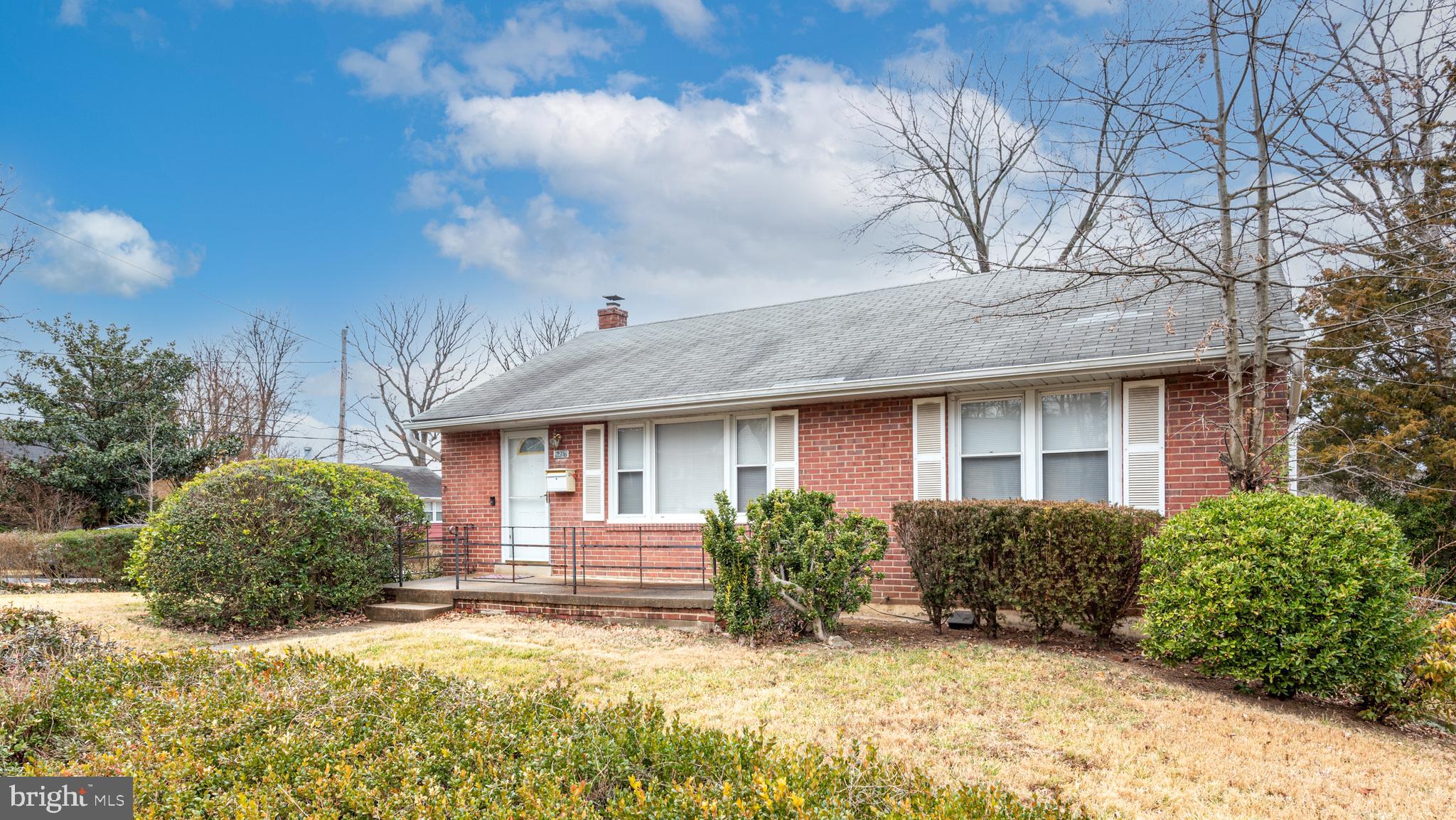 BUCK LODGE - Residential