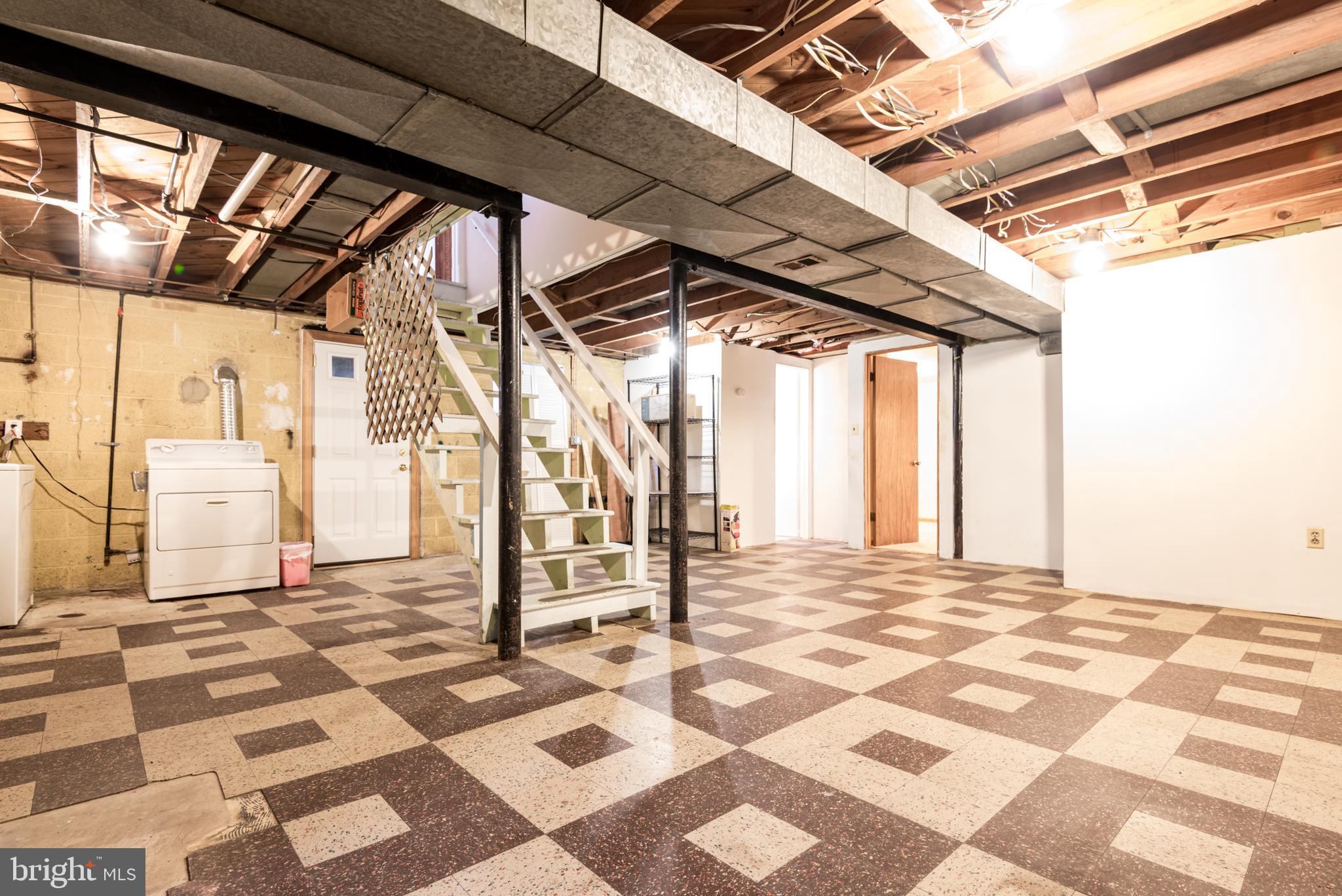 BUCK LODGE - Residential