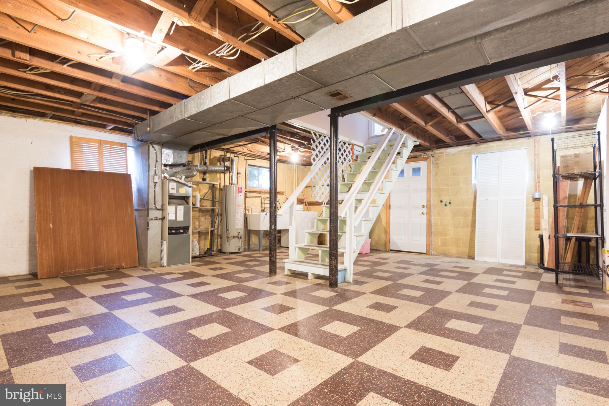 BUCK LODGE - Residential